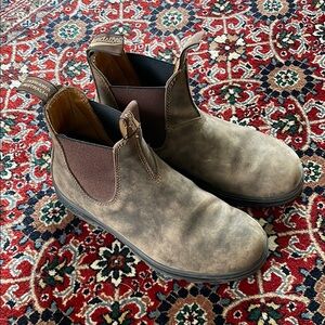 Classic Blundstone Boots
